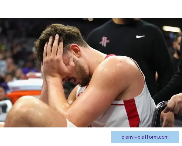 热火阿德巴约韦尔联手冲击火箭禁区 谢泼德能否延续首发助队复仇